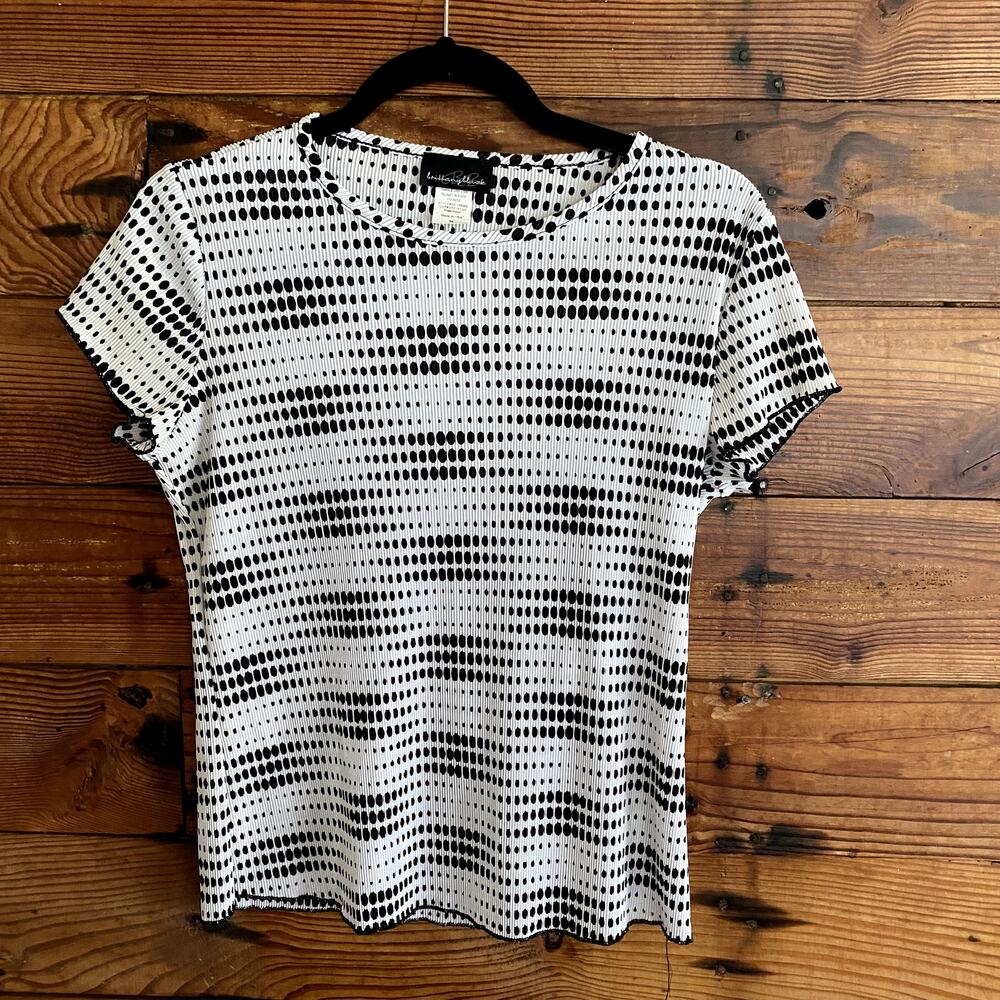 Brittany Black Funky Polka Dot Plisse Baby Tee size Medium